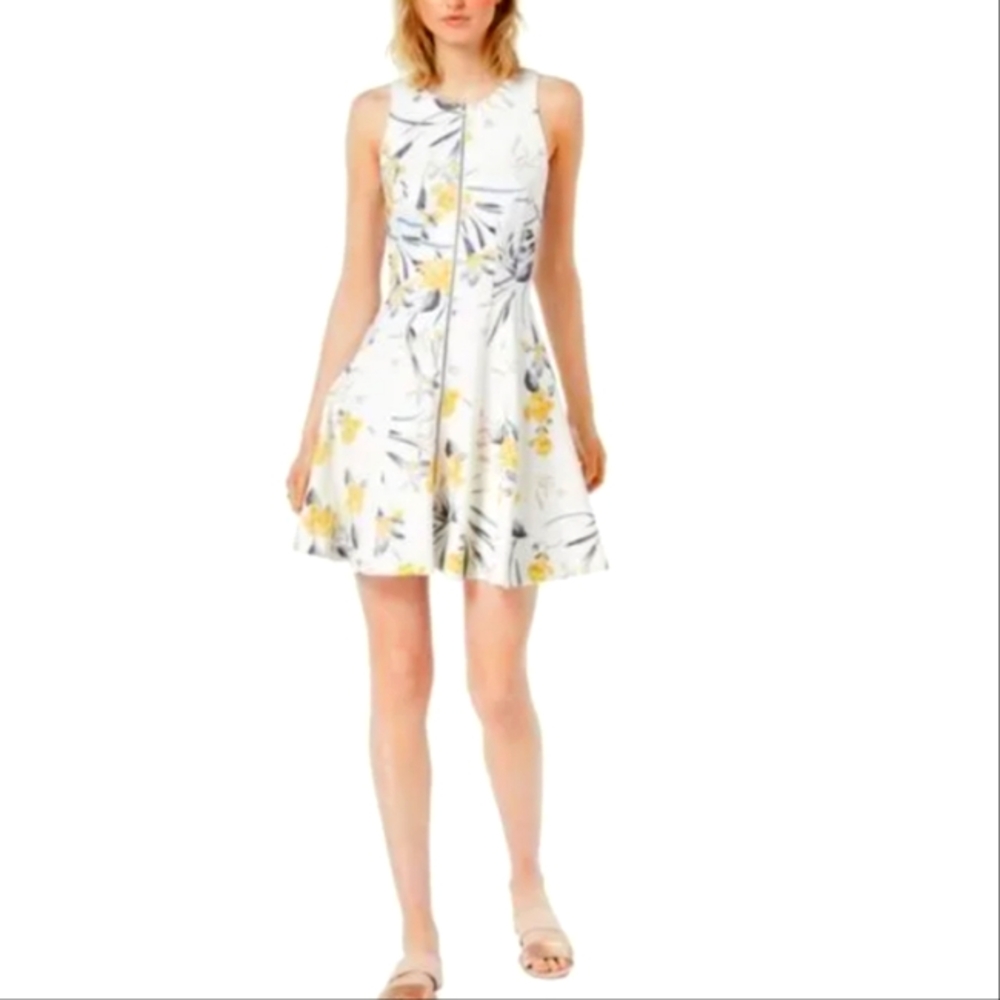 Bar III Zip Front Fit & Flare Mystic Flowers Sleeveless Scuba Dress Sz L NWT